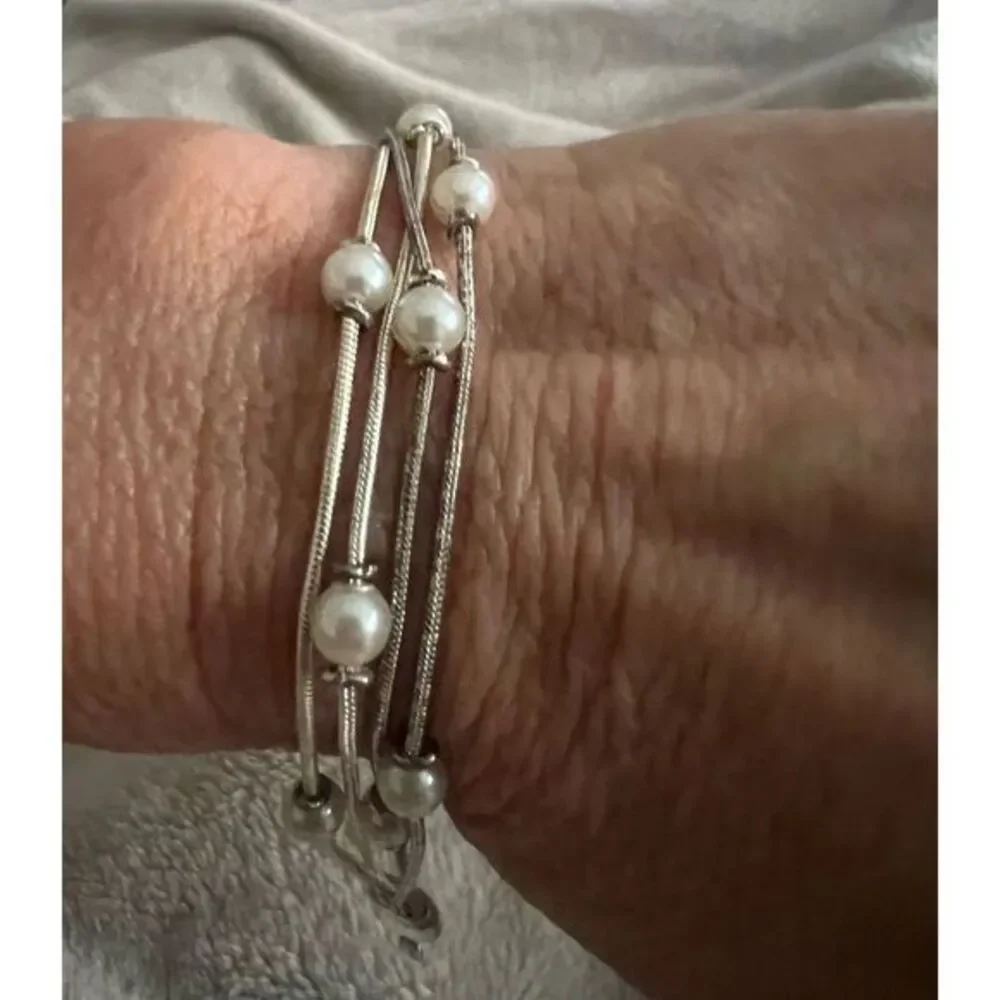 Carolee vintage‎ multi strand pearl bracelet